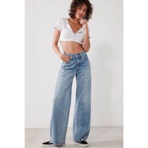 RARE LEVIS ALTERED WIDE LEG Woman’s jeans size 28